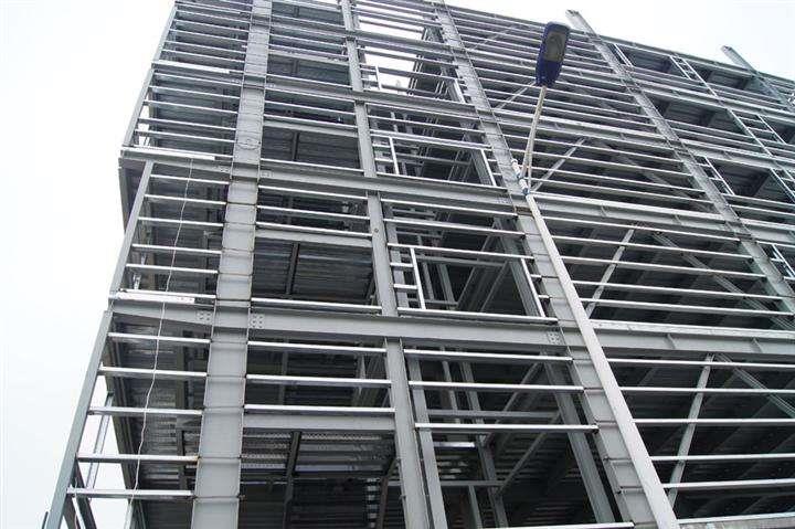 海东高层钢结构的支撑布置与构造需要符合哪些规范